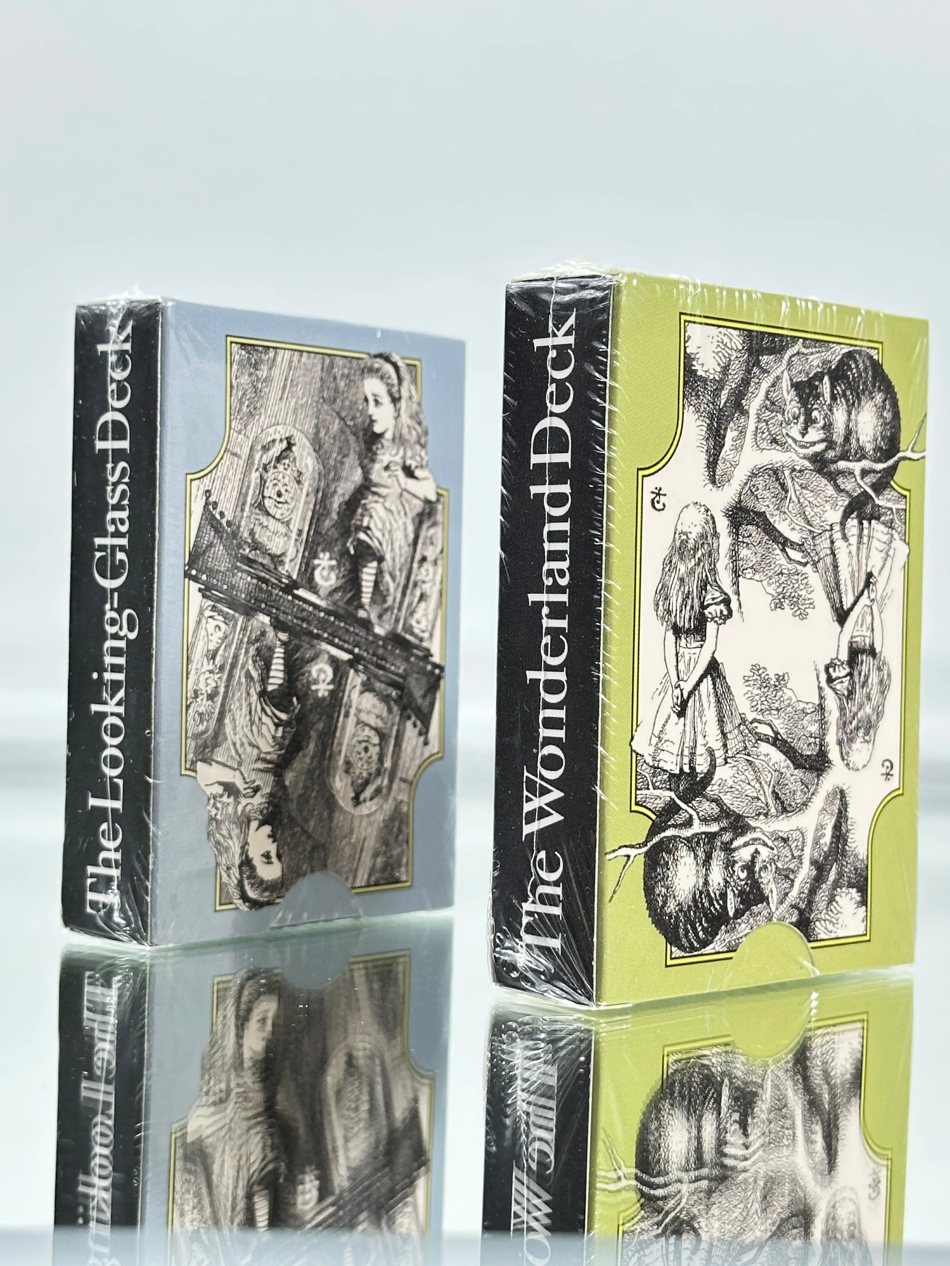 THE WONDERLAND and LOOKING GLASS Playing Cards Set (Limited Edition)