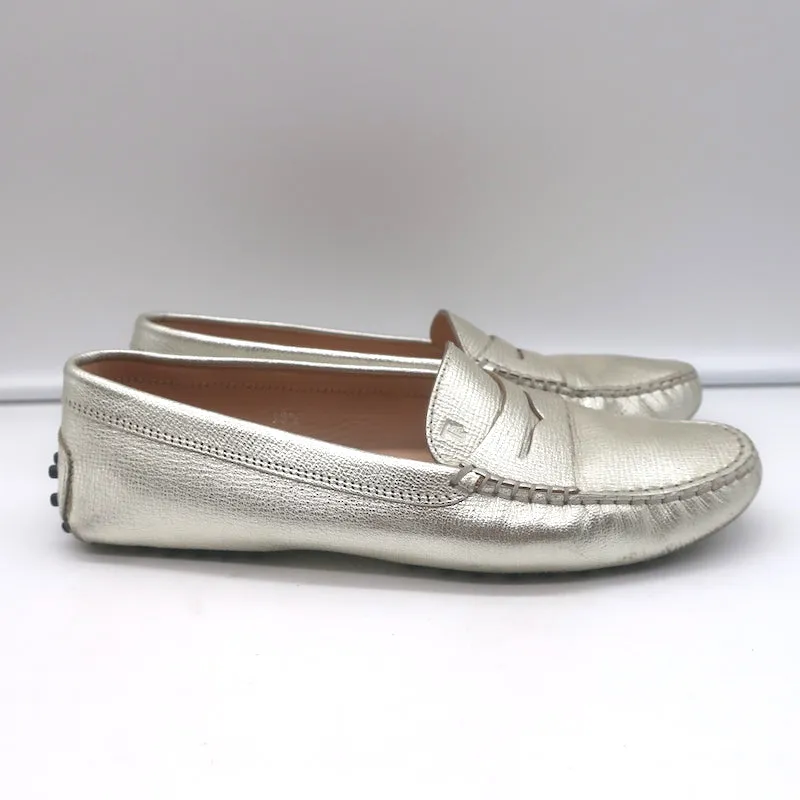 Tod's Gommino Penny Loafers Silver Metallic Leather Size 38.5 Flat Driving Shoes