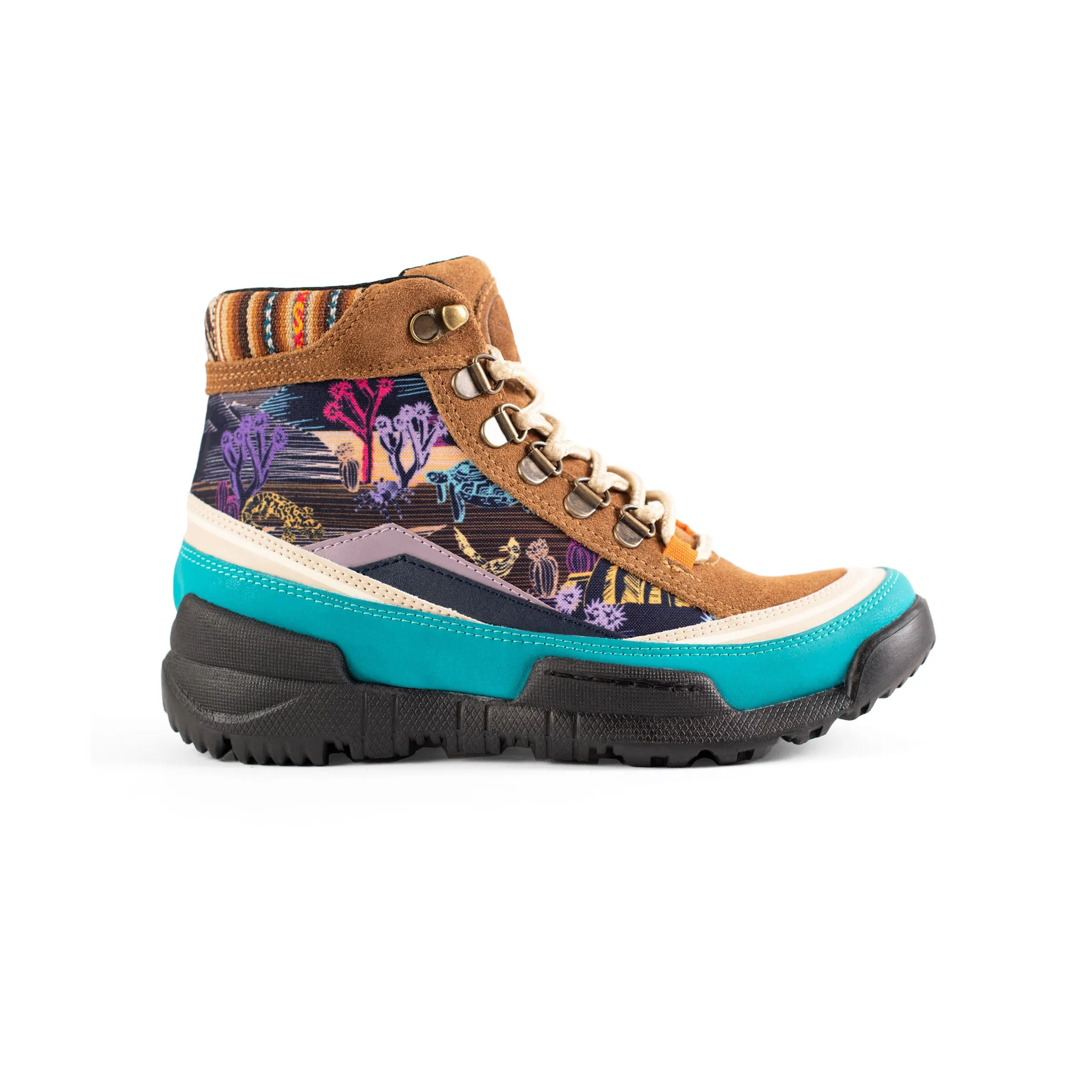 Multi Use Fashionable Mohave Trekk Boot
