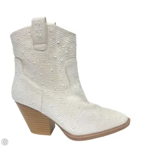Boots Western By Forever In Cream, Size: 6 Comfortable Balance