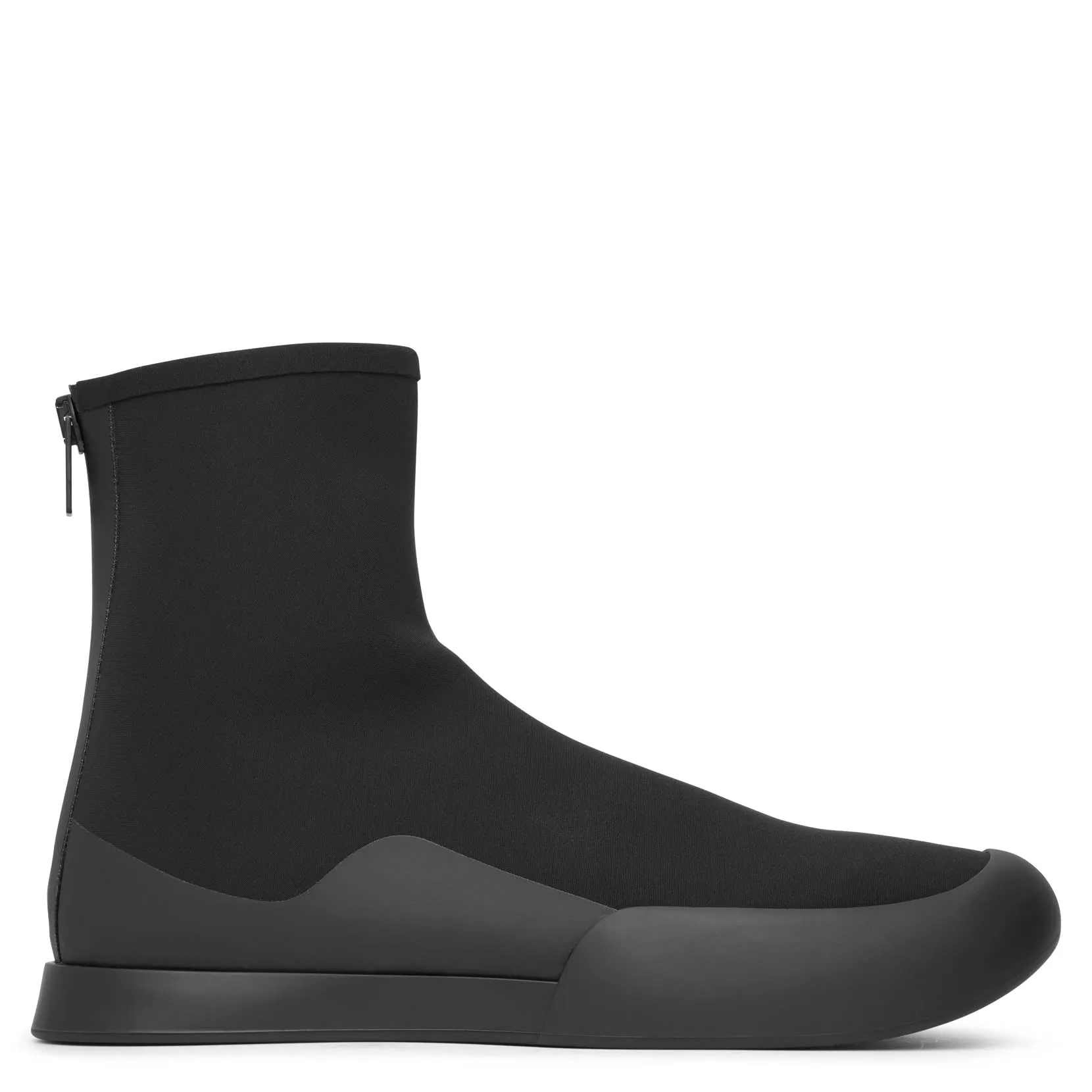 TR Shoe scuba sneakers