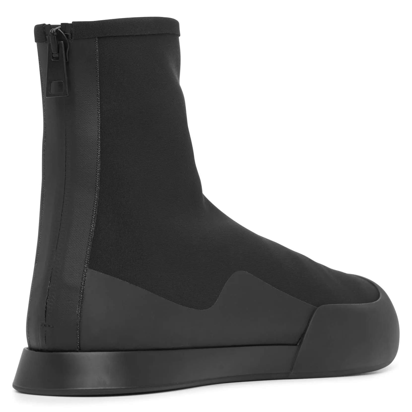 TR Shoe scuba sneakers