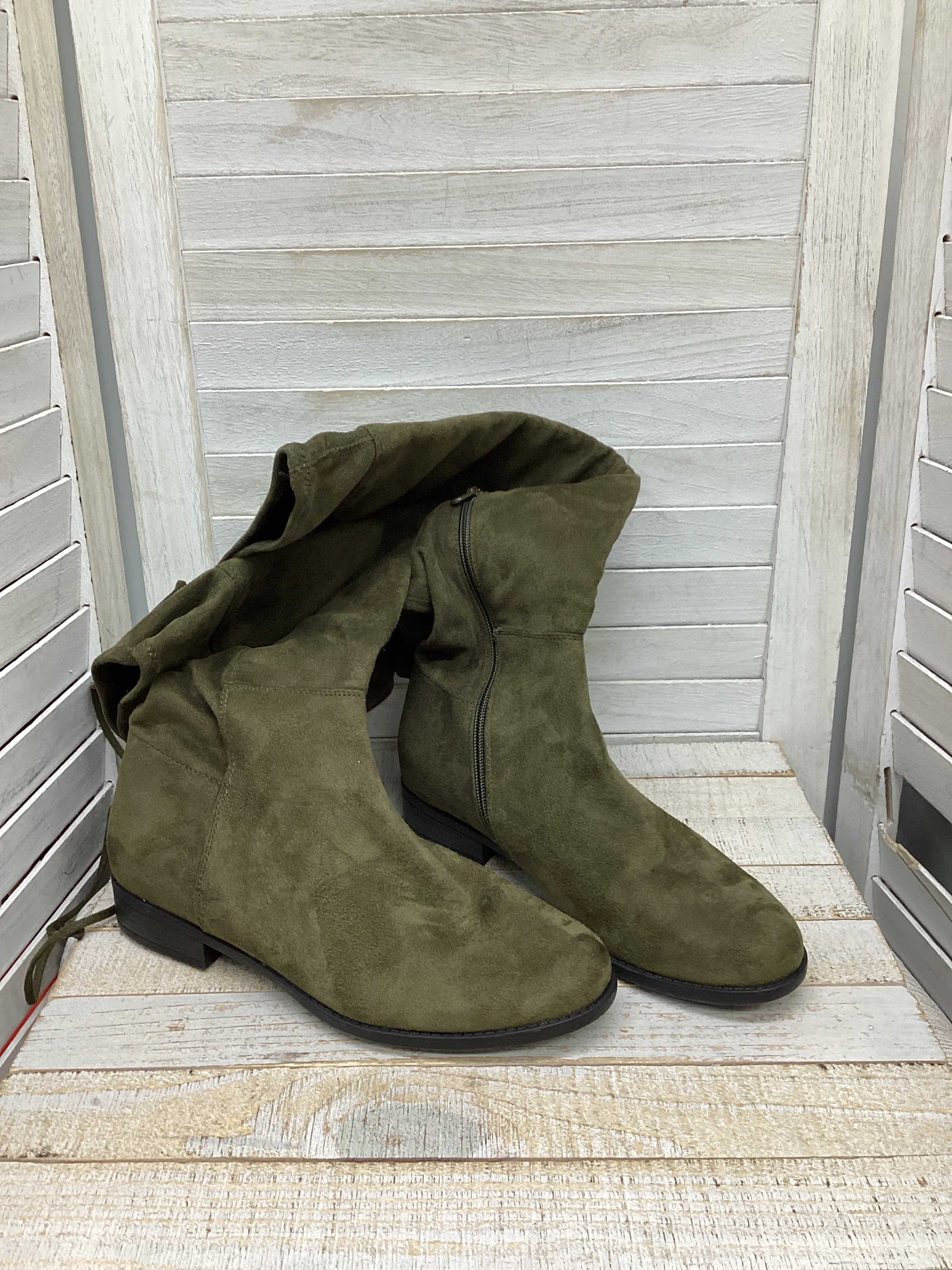 Protective Sole Boots Knee Flats By Lane Bryant In Green, Size: 9