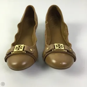 All Weather Everyday Users Pose Ready Shoes Designer By Tory Burch In Brown, Size: 6.5