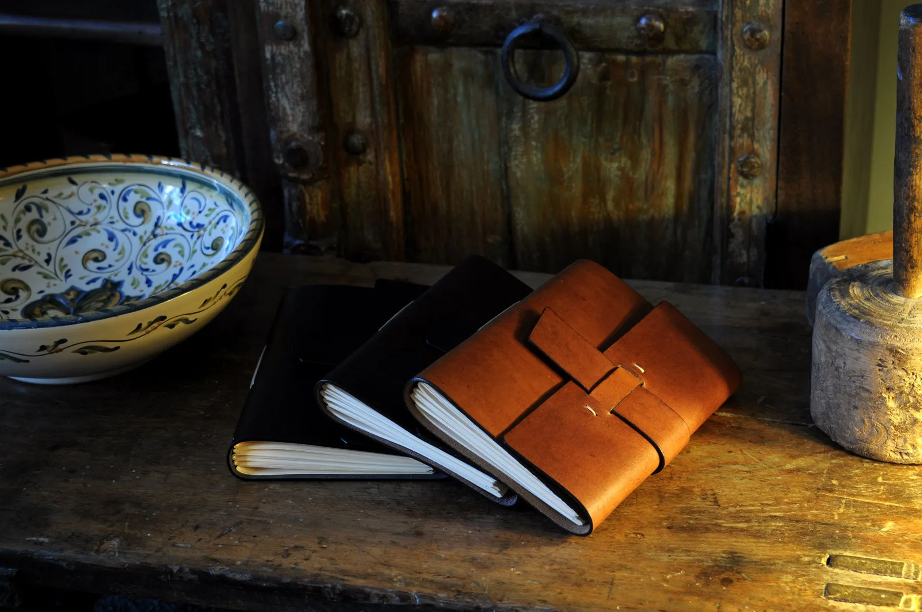 Vachetta Italian Leather Handmade Snap-Close Journal - Onyx