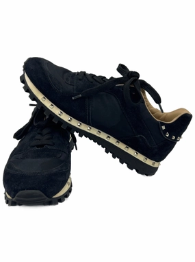 Valentino Suede Rockstud Accent Designer Sneakers   Size: 8 Lightweight Form Rainy Day Old School