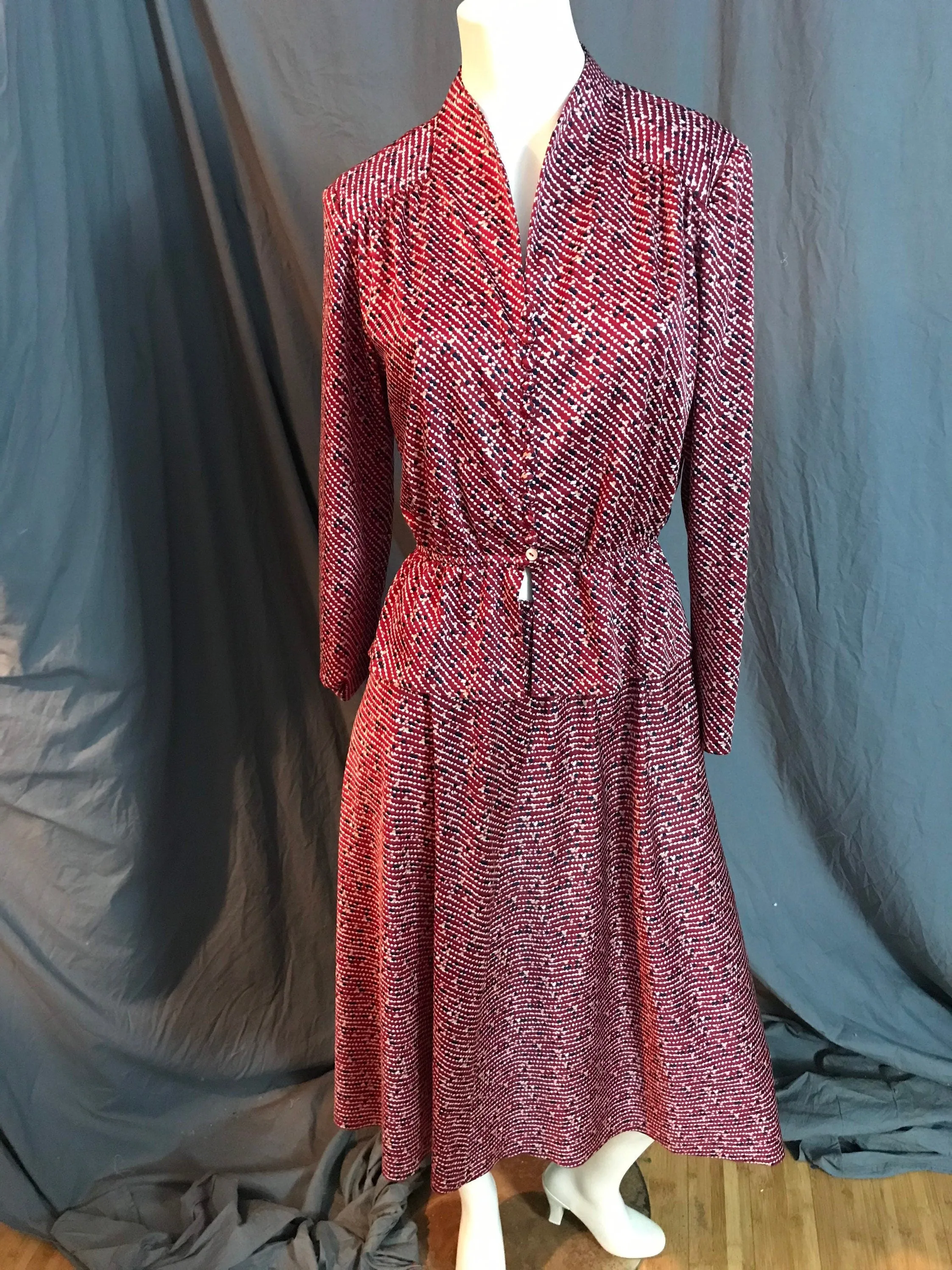 Vintage 1970’s Kiva Peplum top and skirt M / L