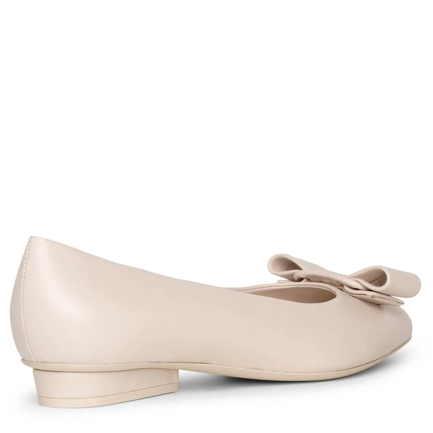 Viva bone flat pumps