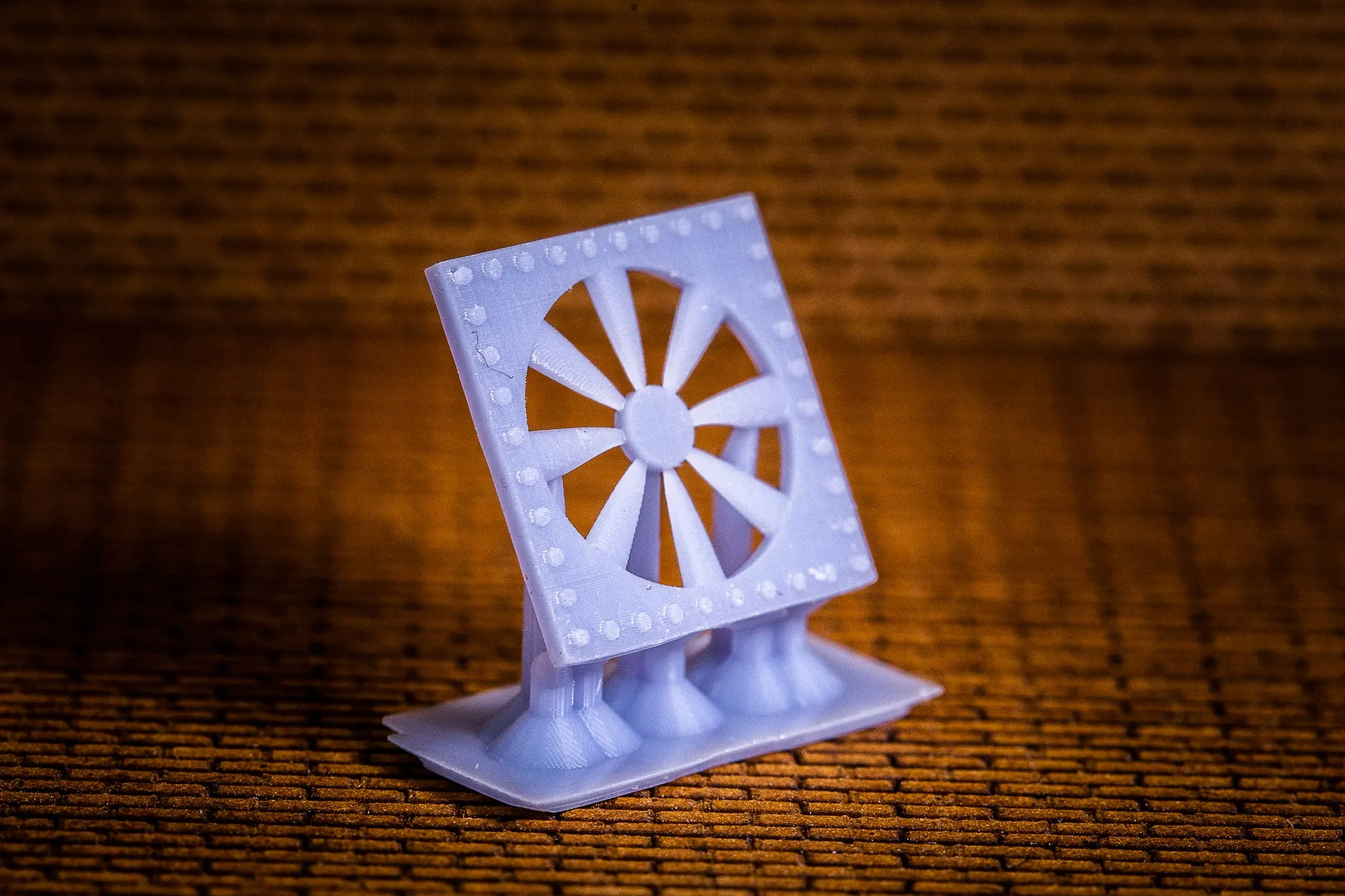 Wall Vent With Fan - HO Scale
