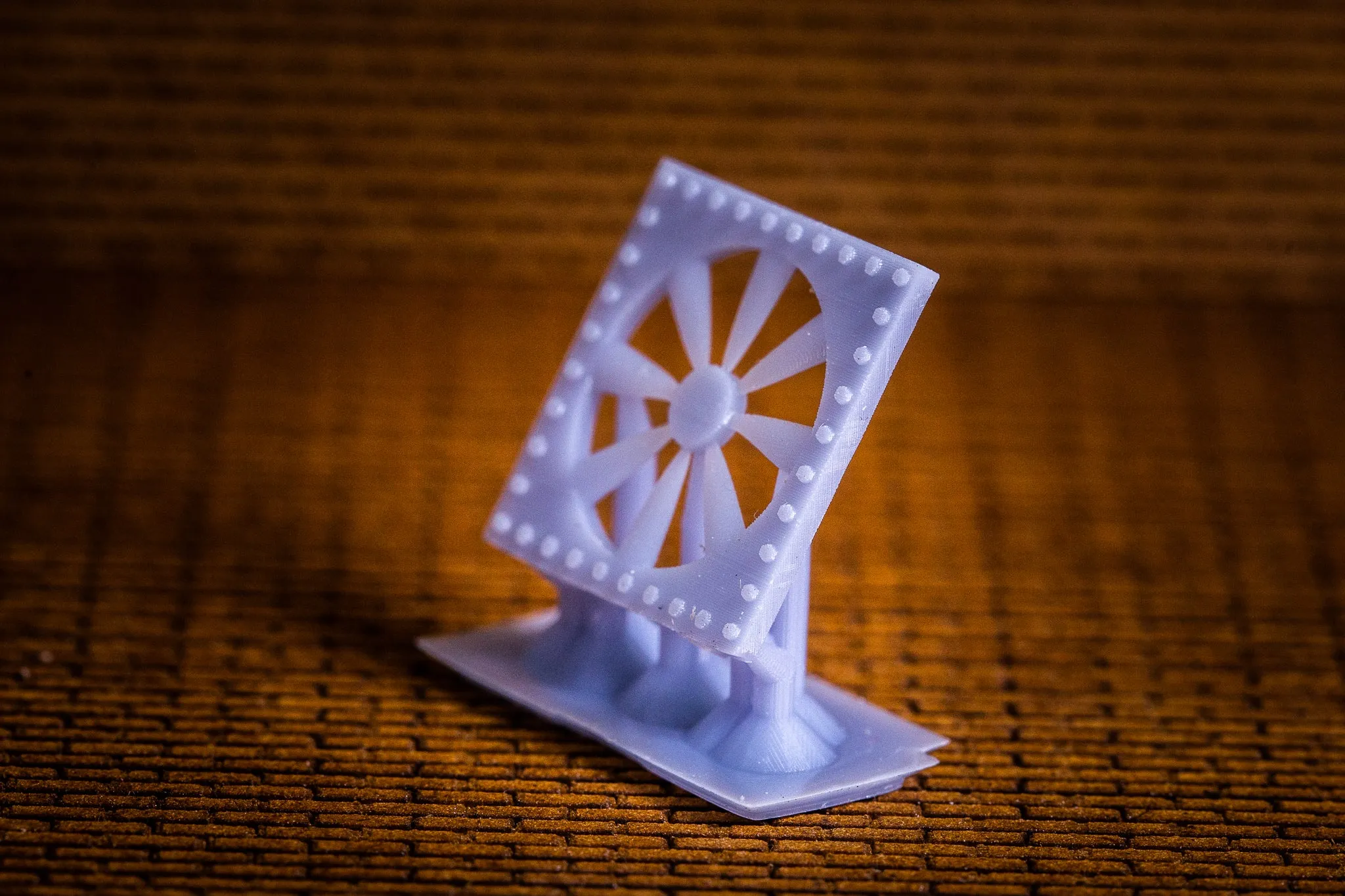 Wall Vent With Fan - HO Scale