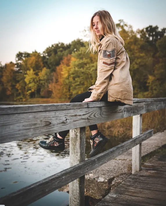 portable Black Barracuda Camping Boot