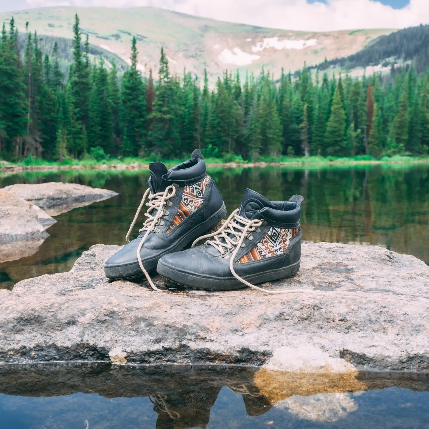 Black Barracuda Camping Boot Energy Return Core