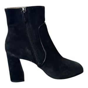 Boots Designer By marion parke In Black, Size: 6.5 Reinforced Seams Low Impact Landing Design