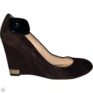 Quick Drying Airport Travel White Clean Shoes Designer By Tory Burch In Brown, Size: 7.5