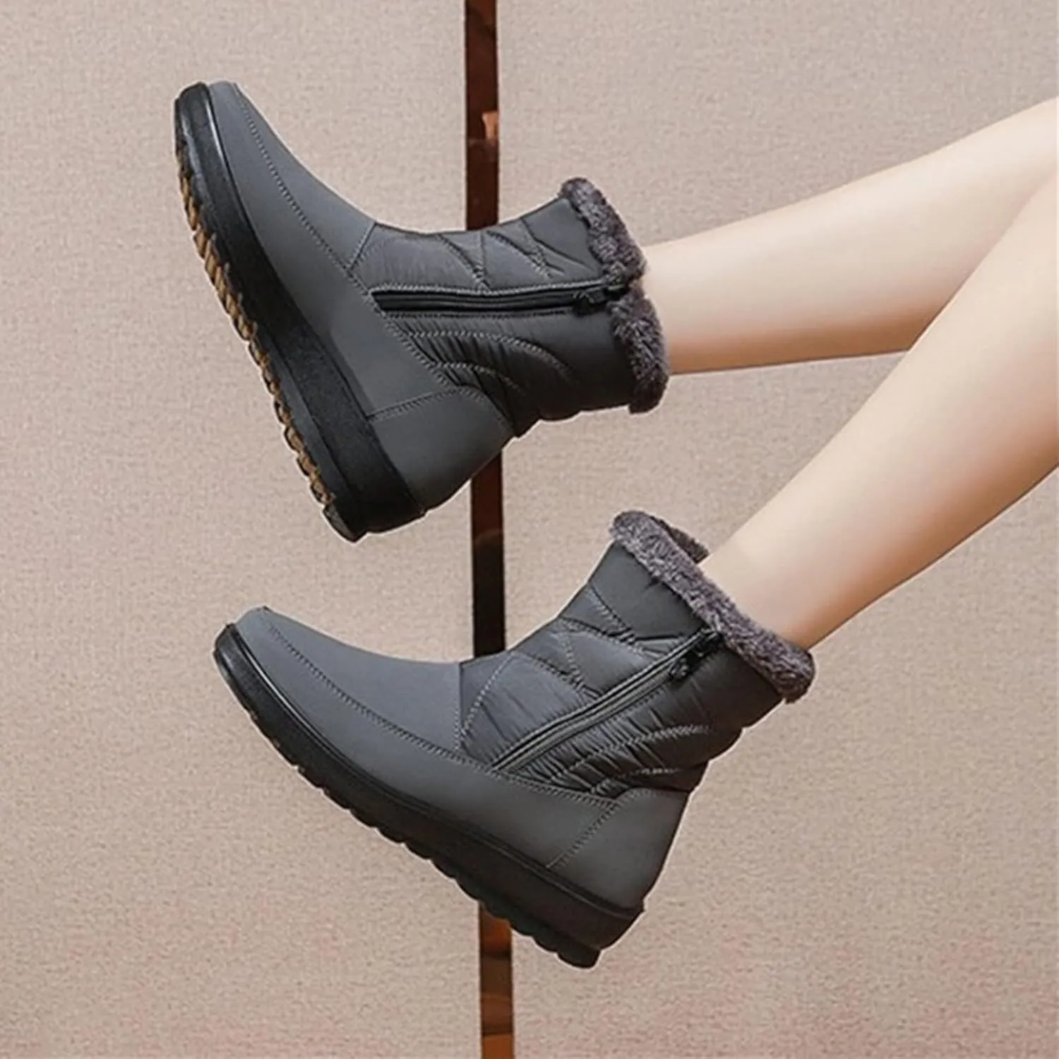 Winter Boots for Women Winter Warm Outdoor Faux Fur Lined Shoes Warm Cozy Short Ankle Booties Lightweight Snow Boot