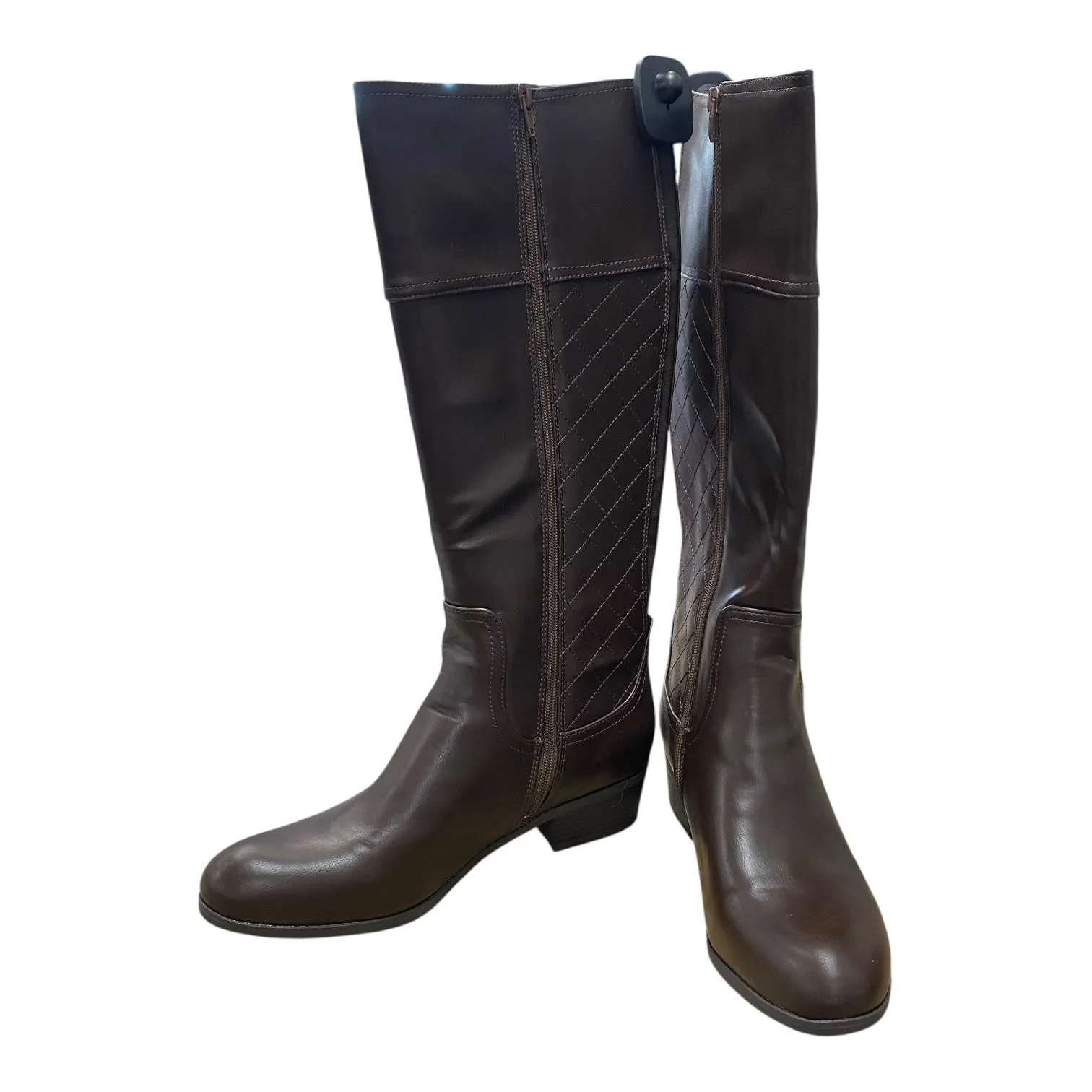 Model Enhanced grip Boots Knee Flats By Liz Claiborne In Brown, Size:11