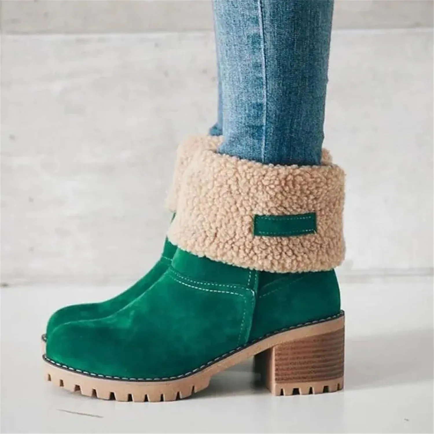 Womens Winter Boots with Fur Lined Snow Fuzzy Ankle Booties Fashion Slip On Warm Shoes Womens Snow Boots Waterproof Insulated High Heel Boot
