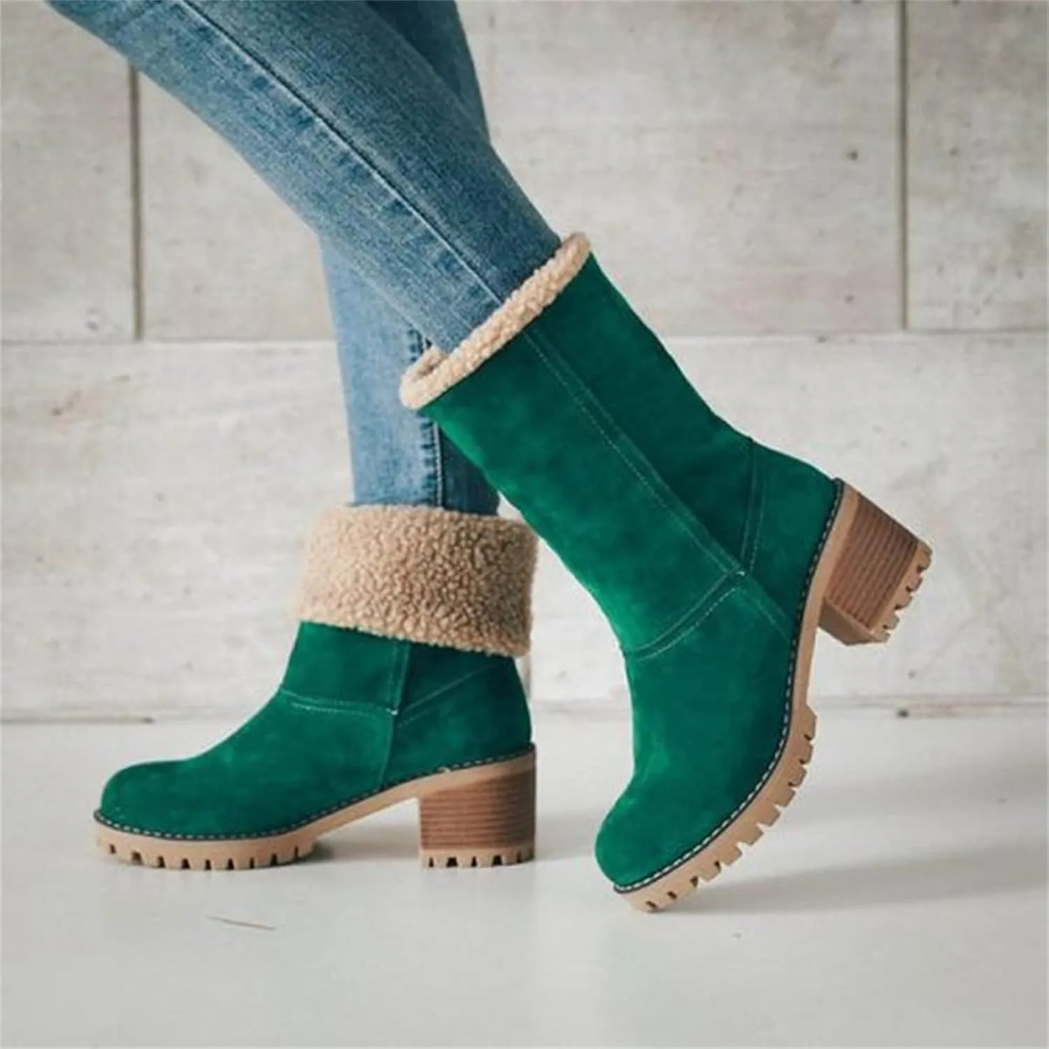 Womens Winter Boots with Fur Lined Snow Fuzzy Ankle Booties Fashion Slip On Warm Shoes Womens Snow Boots Waterproof Insulated High Heel Boot